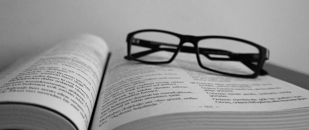 libro gafas letra pequeña seguros cláusulas abusivas limitativas derechos